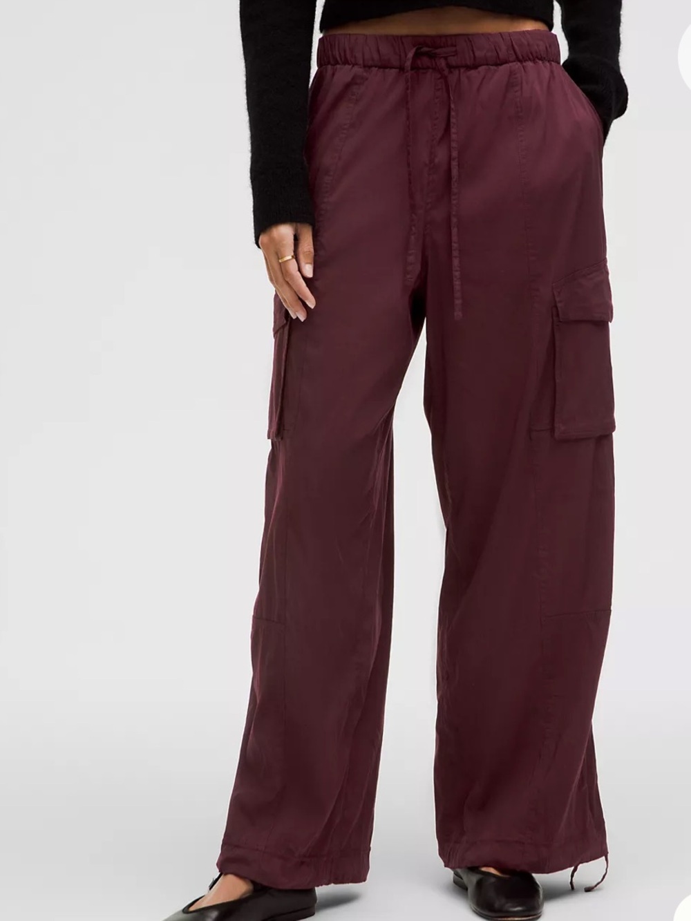 Lululemon Lightweight Adjustable Mid-Rise Cargo Pant L